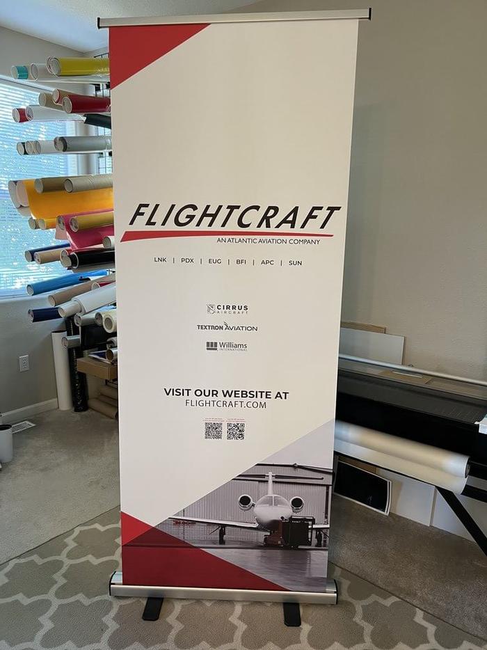 Flightcraft Retractable Tradeshow Signage Pdx Airport - banners & a-boards