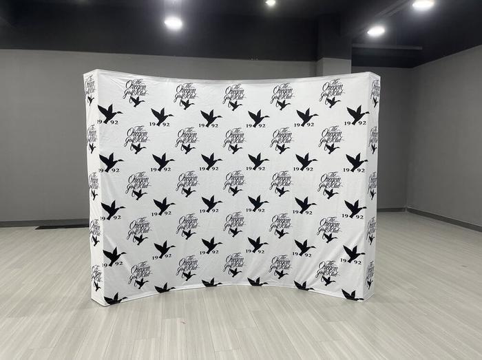 The Oregon Golf Club 8Ft Curved Expanding Tension Fabric Display 1 - dye sublimated