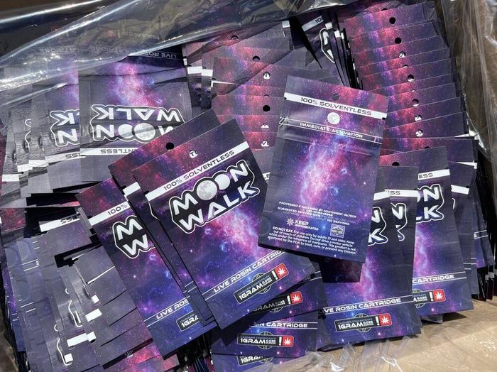 Moonwalk Printed Skirt Seal Pouches Bend - product labels & packaging